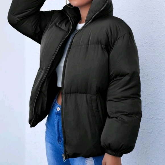 So Chic Oversized black Puffer Coat - Picture 5 of 8